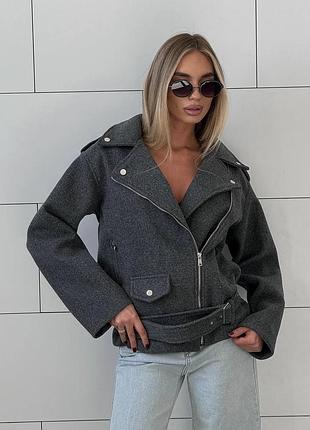 Куртка жіноча