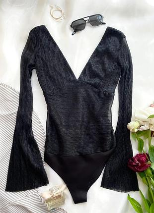 Чорне блискуче боді bershka special edition
