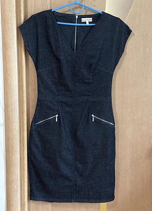 Неймовірна сукня  від дорогого англійського бренду.