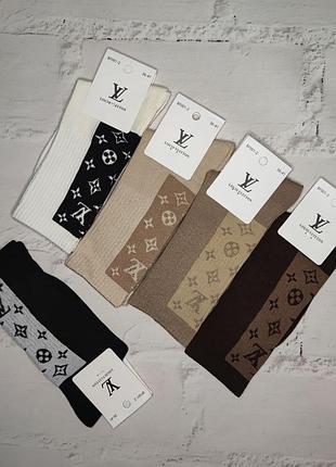 Женские высокие носки