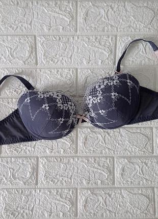 Распродажа! новый бюстгальтер с кружевом серый р.36/с 80/с