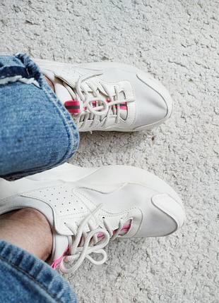 Белые кроссовки primark, в идеальном состоянии