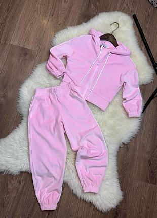 Костюм велюровий для дівчат