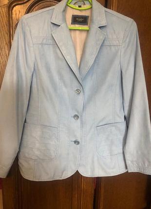 Жіночий піджак bexleys