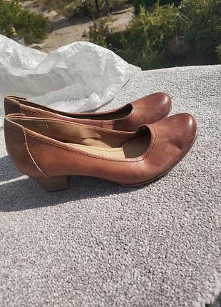 Женские туфли
