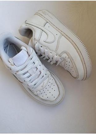 Кроссовки nike р.30