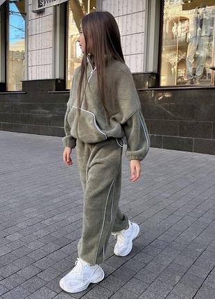 Теплий костюм розмір 152-158