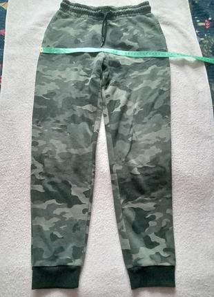 Штаны спортивные на мальчика камуфляж