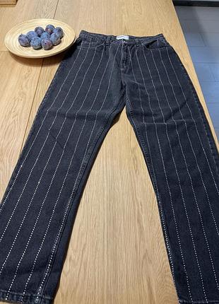 Джинси зі стразами .