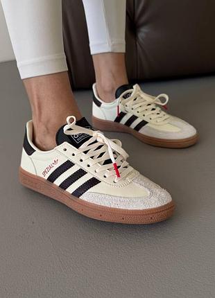 Кроссовки женские adidas spezial premium