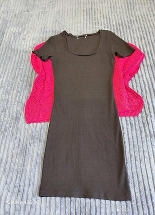 Маленька чорна сукня. 9