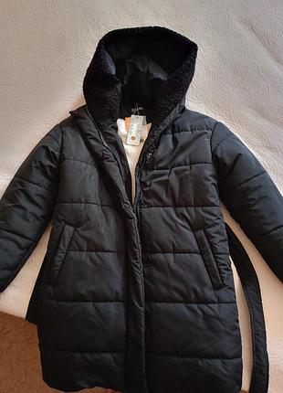 Пуховик новый 152-урост