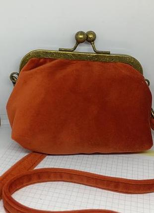 Бархатная мини сумочка zara.