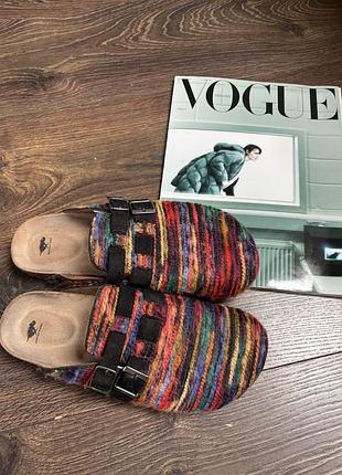 Клогі жіночі asos  вовна зверху розмір 39