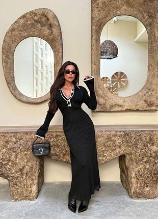 Мінімалістична сукня-поло із приємного до тіла трикотажу