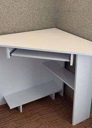 Кутовий стіл