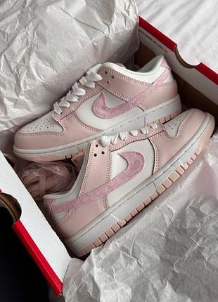 Кроссовки nike sb dunk low pink paisley