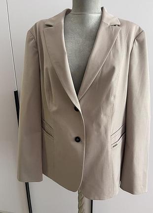 Шикарний піджак великого розміру