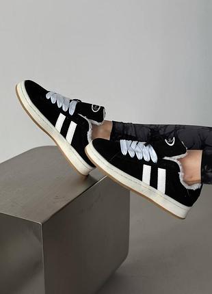 Кросівки жіночі утеплені