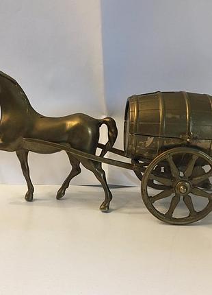 Вінтажний кінь з візком , скринька бронза англія