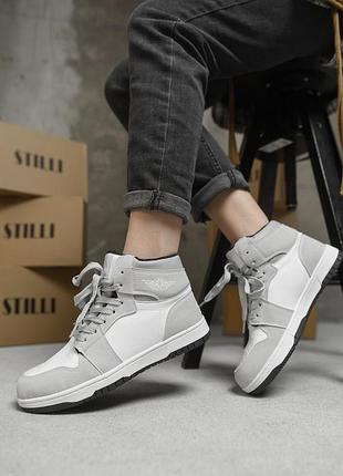 Зимние кроссовки на меху кожаные