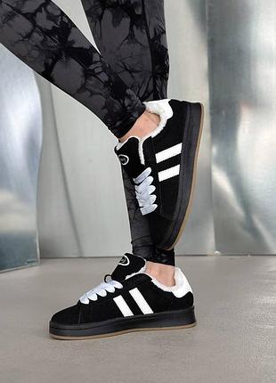 Кросівки жіночі утеплені