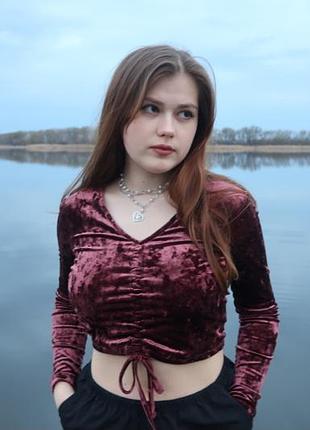 Кофтинка велюрова бордова на затяжці