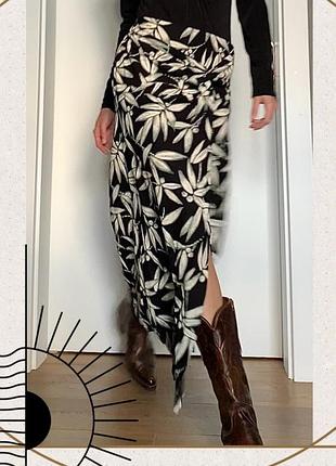 Максі чорна спідниця висока посадка на запах принт квіти листя бохо віскоза юбка в підлогу oldmoney гумка other