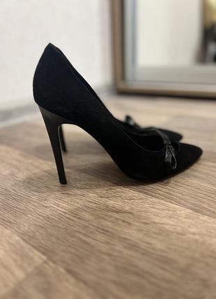 Туфлі човники