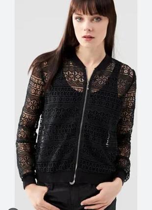 Фирменная кофточка на молнии!!!