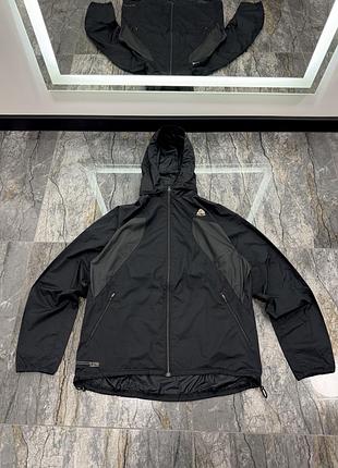 Куртка nike acg clima fit  розмір  xl оригінал