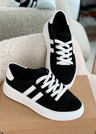 Кроссовки 10800