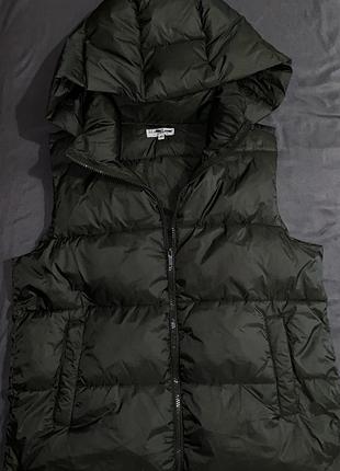 Жилетка жіноча