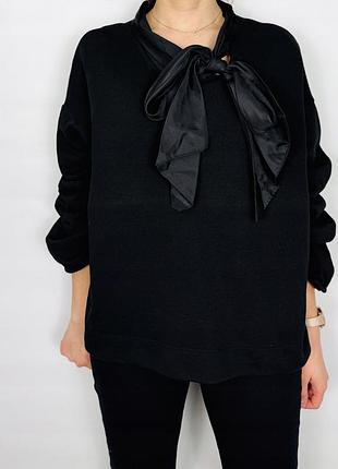 Стильный свитшот с бантом