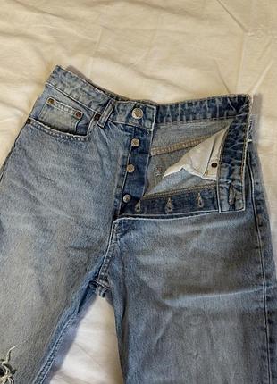 Рвані джинси zara, блакитного кольору, розмір s, підійде й на м
