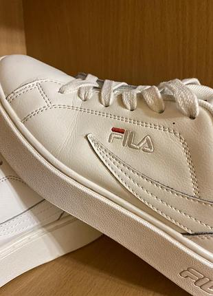 Шкіряні кросівки fila