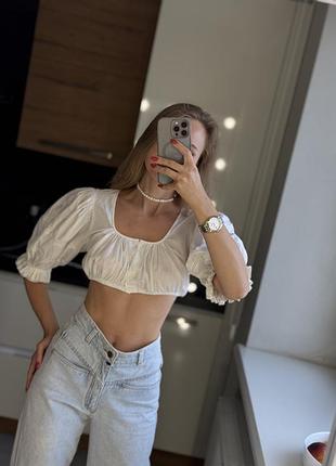 Стильный хлопковый короткий топ с объемными рукавами воланы размер s