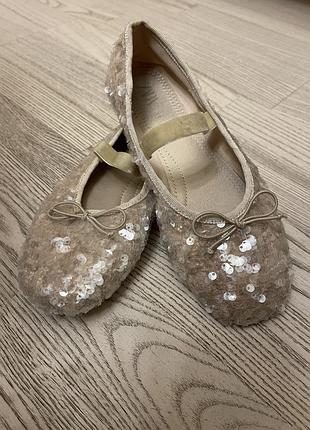 Балетки zara 35 розмір • блискучі паєтки • для дівчинки