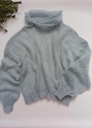 Мохерный свитер паутинки