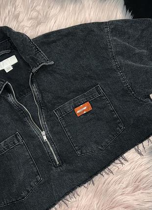 Джинсовка укорочена від zara асиметрична