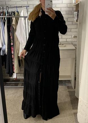 Готична сукня