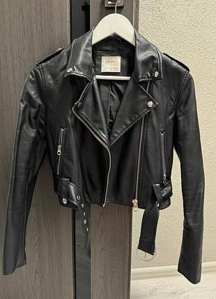 Куртка косуха жіноча bershka