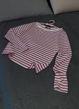 Лонгслив в полоску