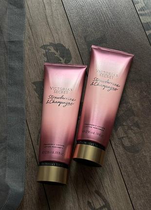 Victoria´s victorias secret виктория сикрет лосьон крем strawberries & champagne lotion