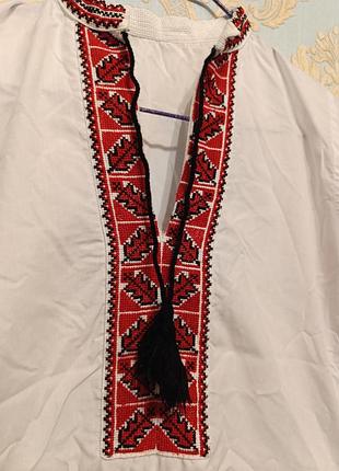 Українська рубашка для хлопчика 
на 5-6 років