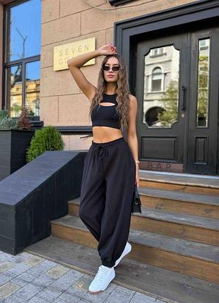 Широкі жіночі спортивні штани