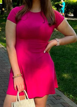 Жіноча міні сукня