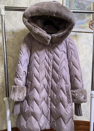 Зимовий пуховик р. l
