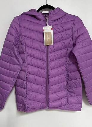 Стеганая куртка с капюшоном sinsay