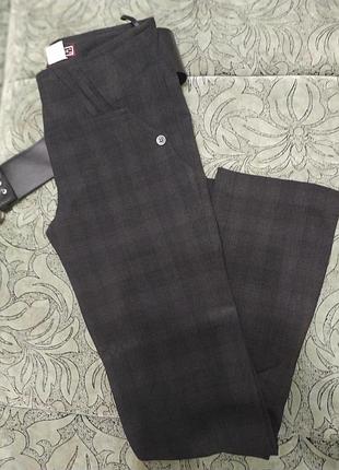 Продам брюки классика.